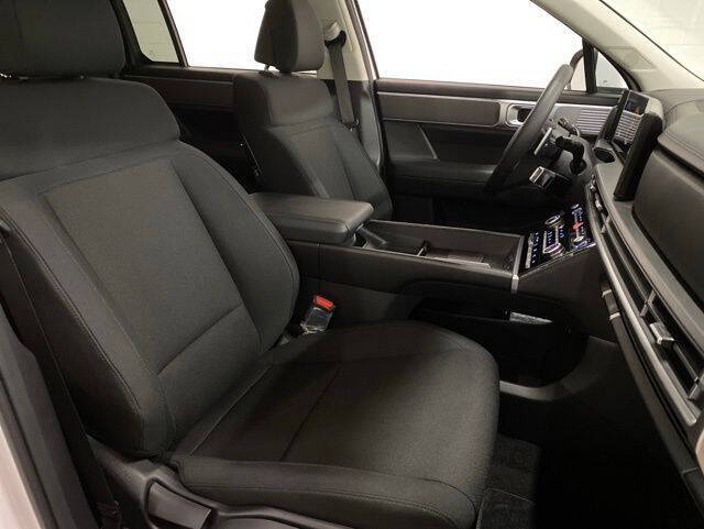 2026 Hyundai Santa Fe SE