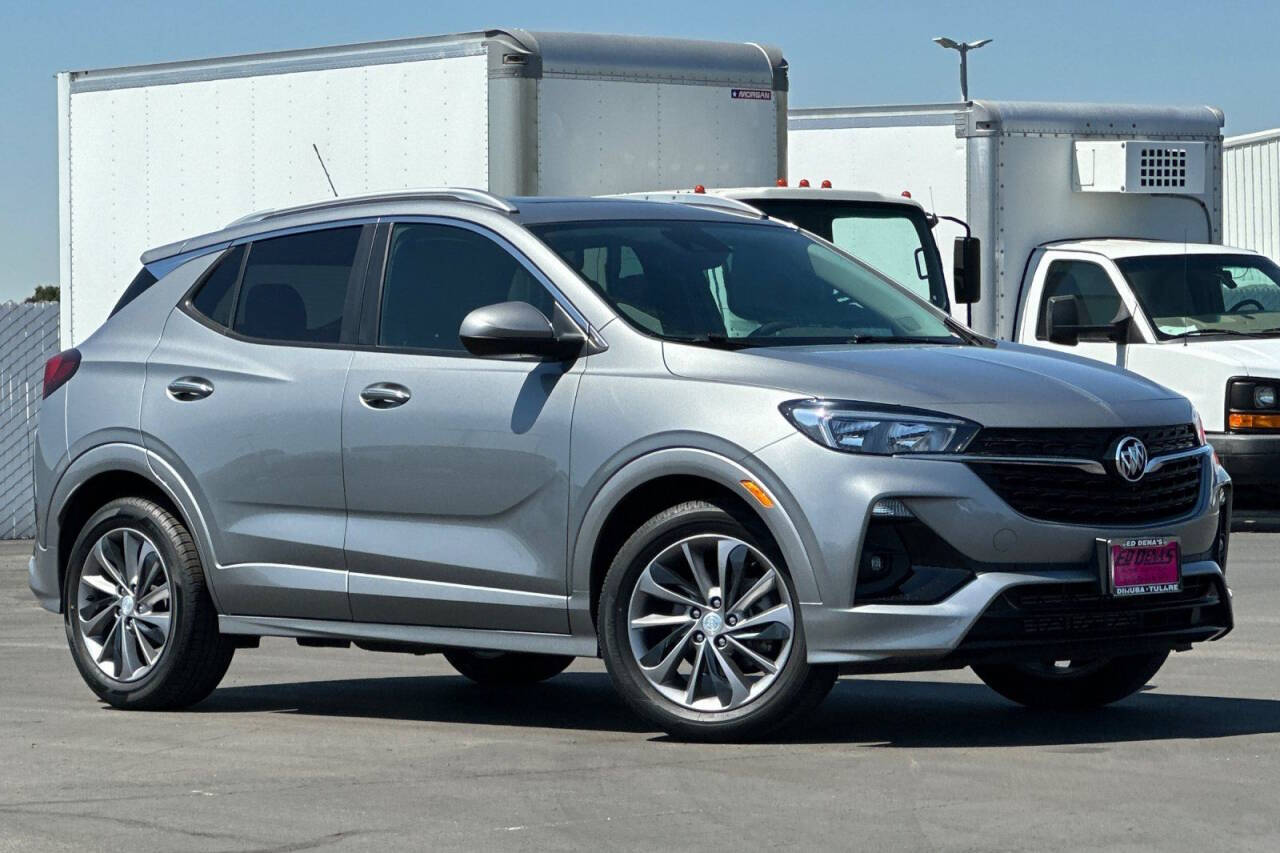 Gray 2023 Buick Encore GX Select Select 4dr Crossover 2