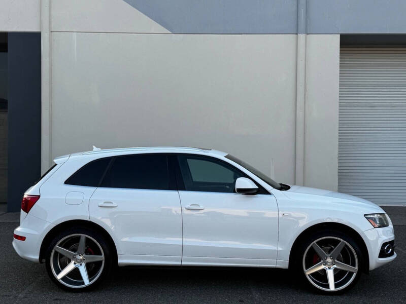 2012 Audi Q5 3.2 quattro Premium Plus