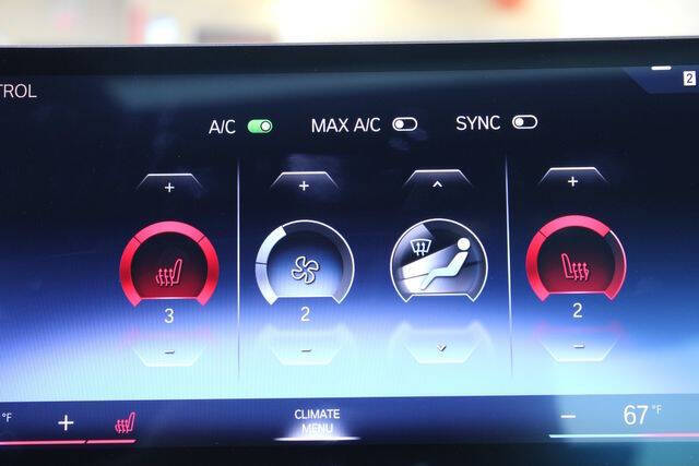 2024 BMW 3 Series 330i