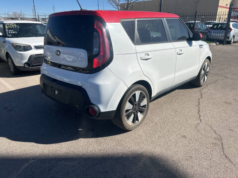 2016 Kia Soul +
