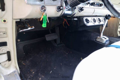 1957 Ford Thunderbird