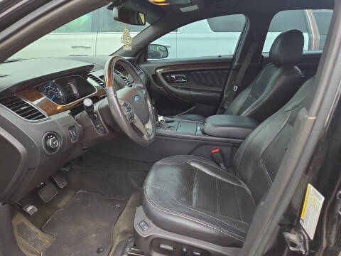 2015 Ford Taurus Limited