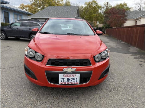 2013 Chevrolet Sonic LS Manual