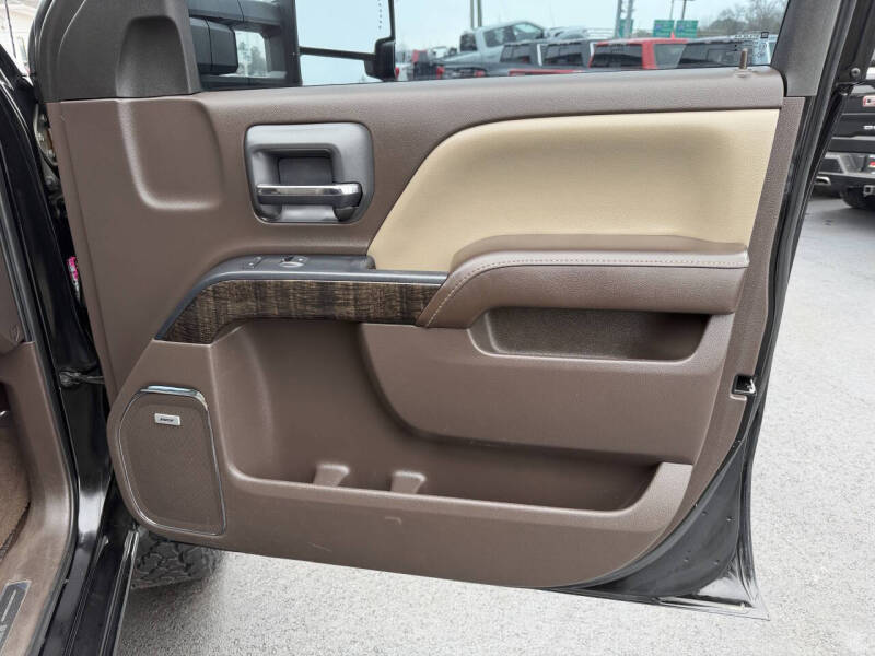 2015 GMC Sierra 2500HD Denali