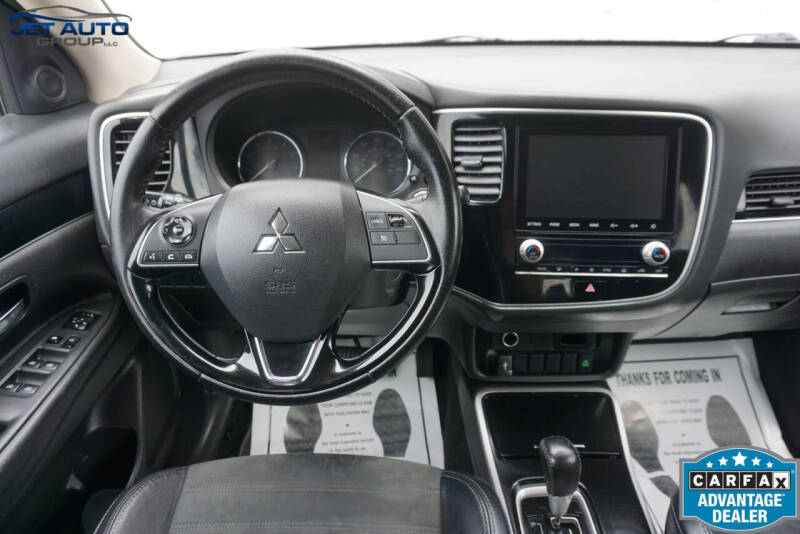 2020 Mitsubishi Outlander