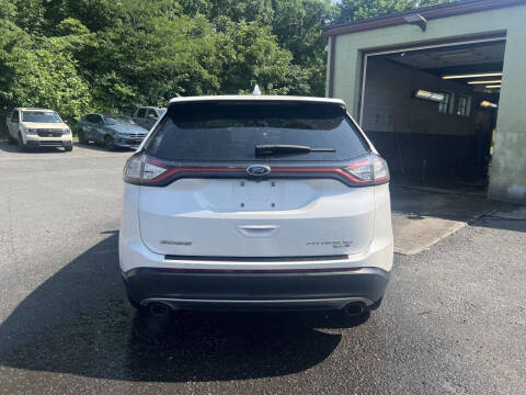 2017 Ford Edge Titanium