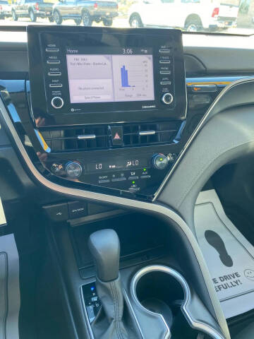 2024 Toyota Camry LE