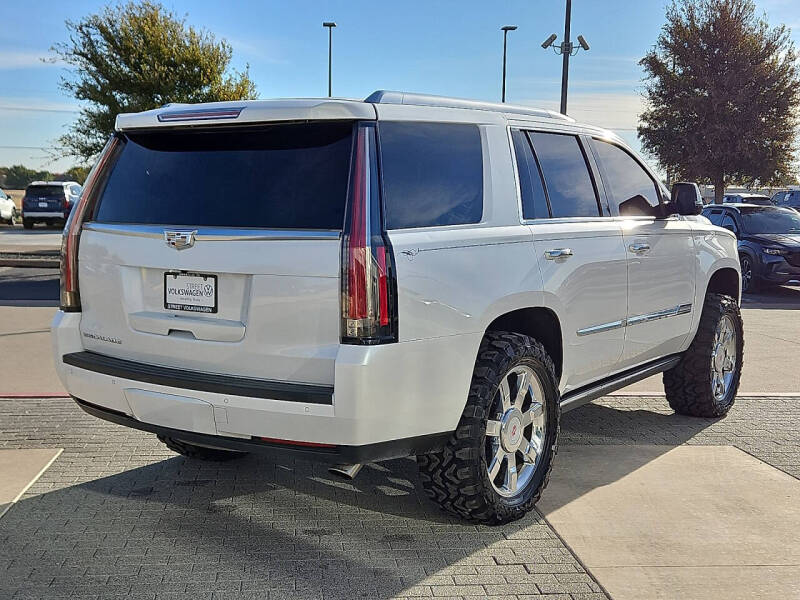 2016 Cadillac Escalade Premium Collection