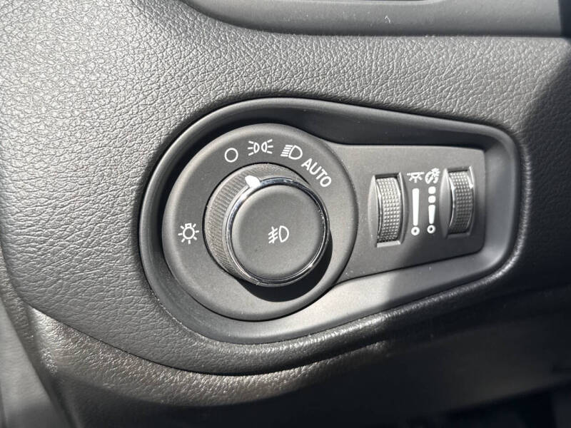 2021 Jeep Renegade 80th Anniversary Edition