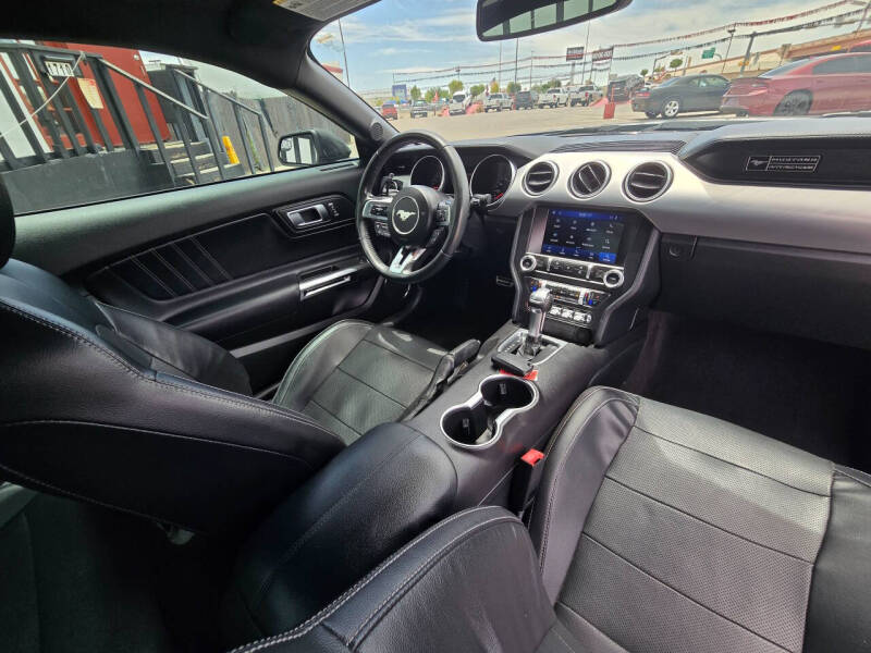2020 Ford Mustang EcoBoost Premium