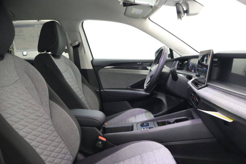 2026 Volkswagen Tiguan S 4Motion