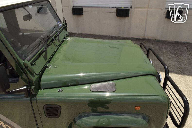 1997 Land Rover Defender