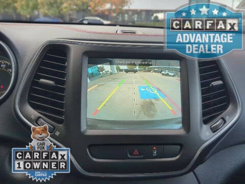 2022 Jeep Cherokee Trailhawk