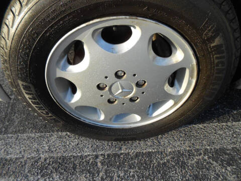 1994 Mercedes-Benz E-Class E 320