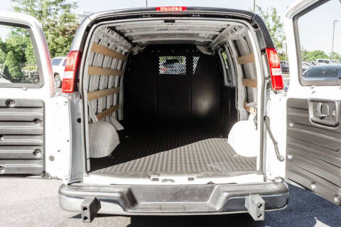 2024 Chevrolet Express 2500