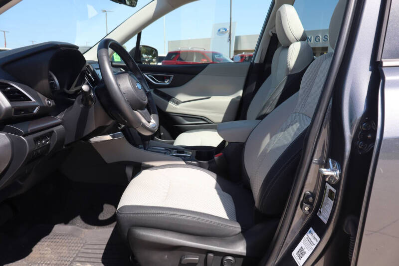 2024 Subaru Forester Premium