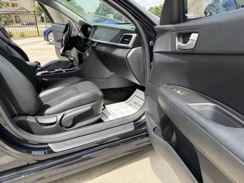 2019 Kia Optima S