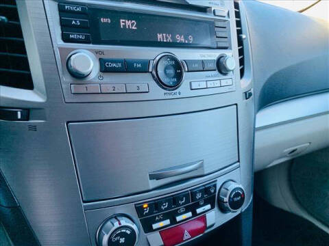 2010 Subaru Outback 2.5i Premium