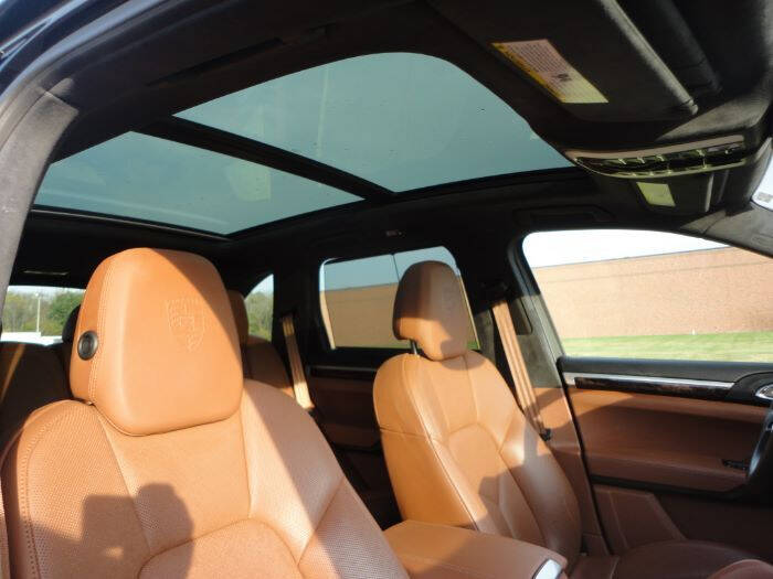 2016 Porsche Cayenne GTS