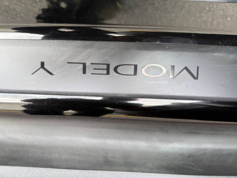 2025 Tesla Model Y Long Range