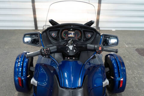 2016 Can-Am Spyder RT-S SM6