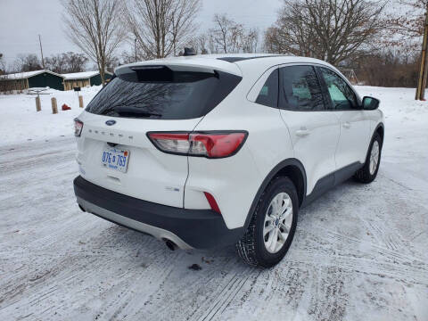 2020 Ford Escape SE