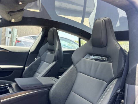 2026 Tesla Model S Plaid