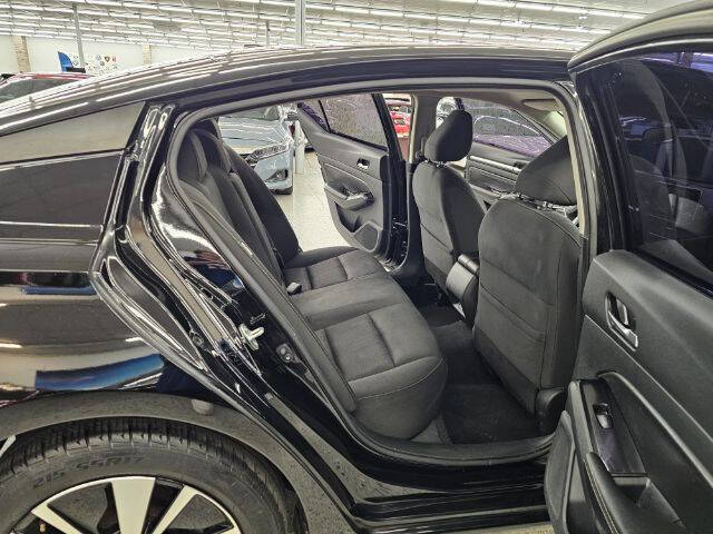 2021 Nissan Altima 2.5 SV