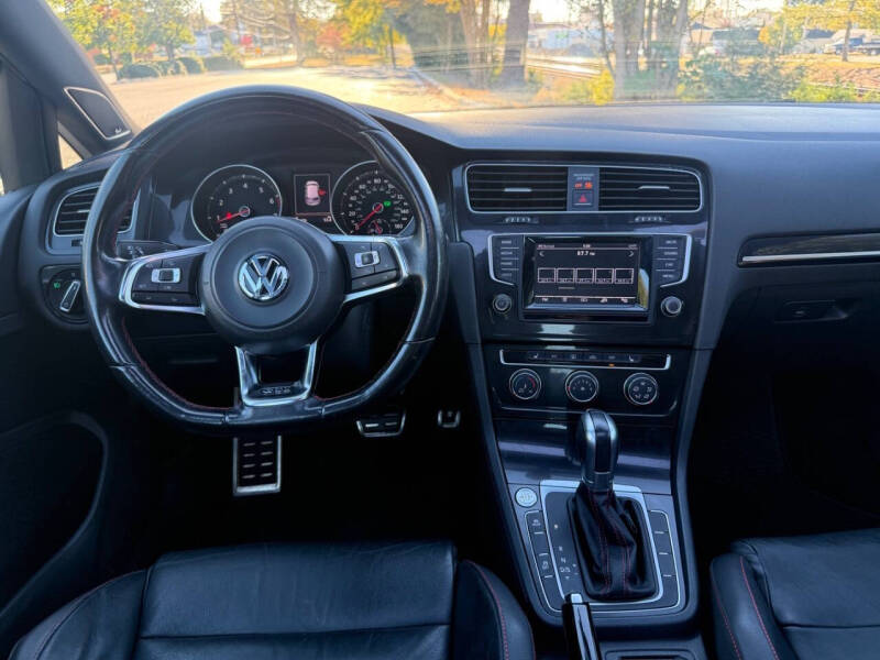 2015 Volkswagen Golf GTI SE