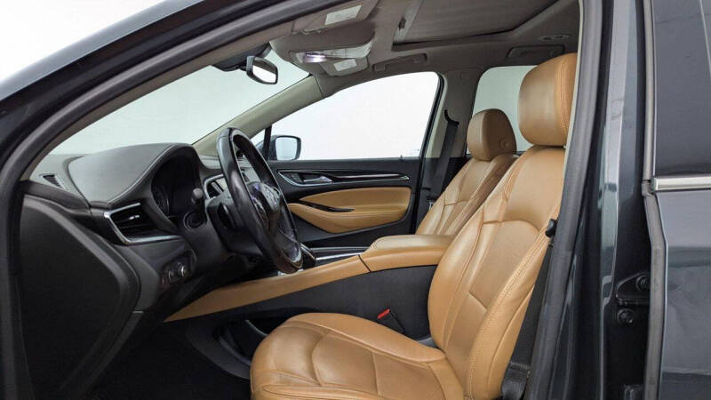 2020 Buick Enclave Essence