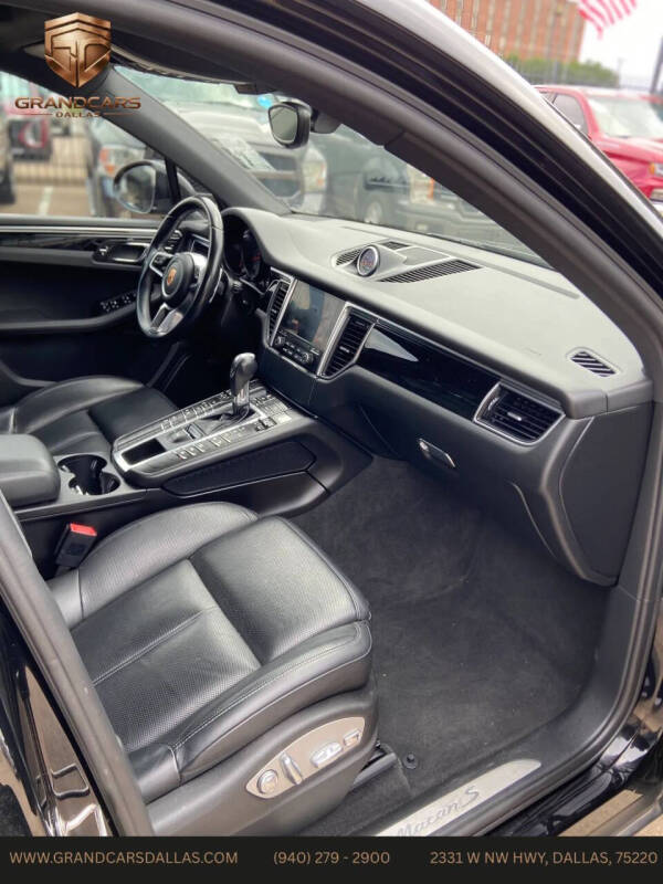 2017 Porsche Macan S