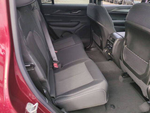 2025 Jeep Grand Cherokee Laredo X