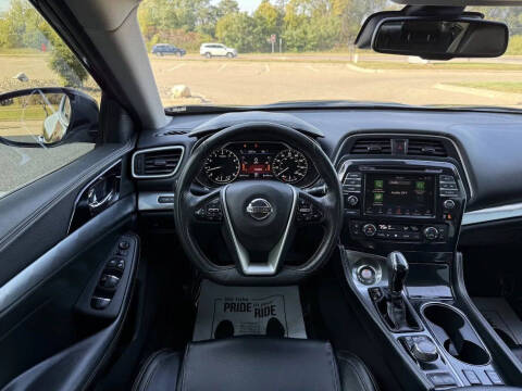 2021 Nissan Maxima 3.5 SV