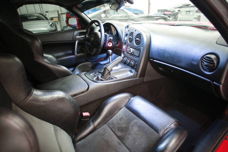 2003 Dodge Viper SRT-10