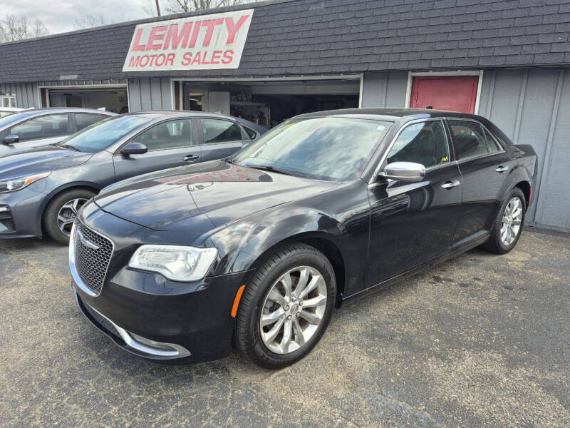 2016 Chrysler 300 C