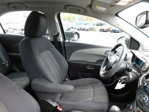 2015 Chevrolet Sonic LT Auto