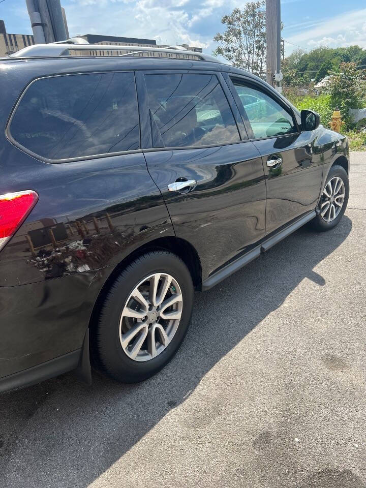 2016 Nissan Pathfinder for sale at Unique Automotive Inc in Webster, NY