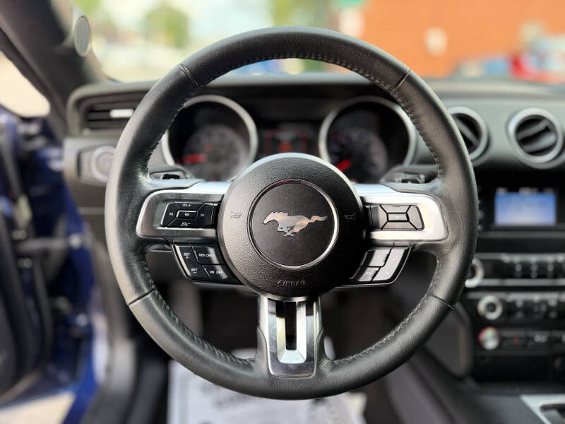 2019 Ford Mustang EcoBoost