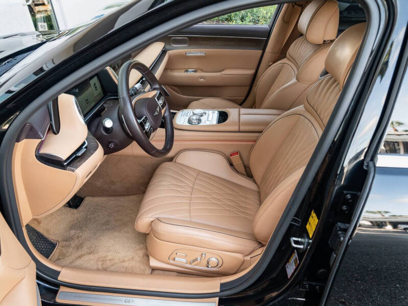 2023 Genesis G90 3.5T e-Supercharger