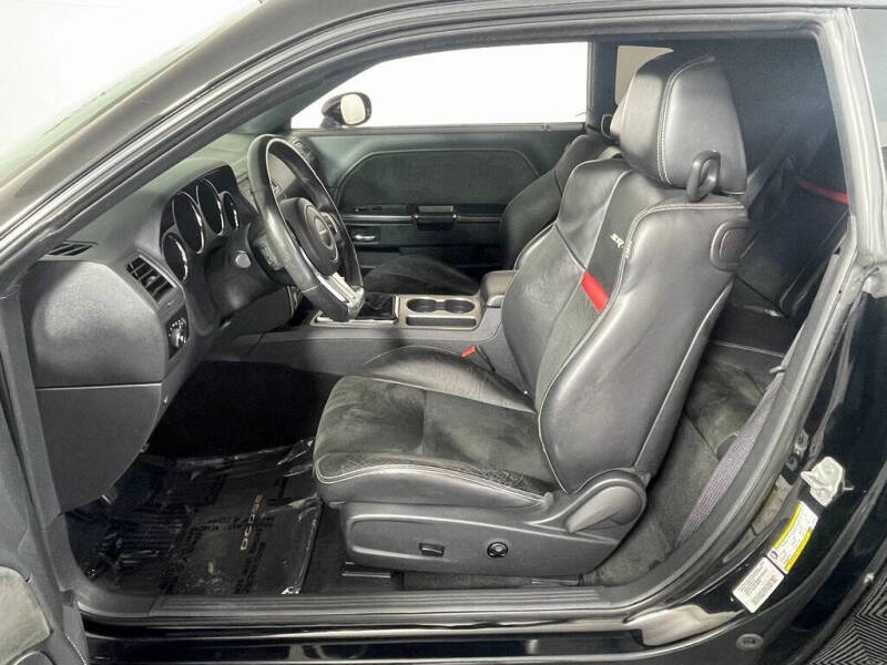 2012 Dodge Challenger SRT8 392