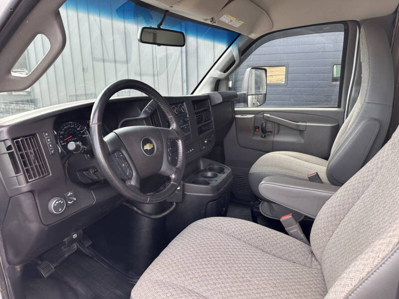 2020 Chevrolet Express 3500