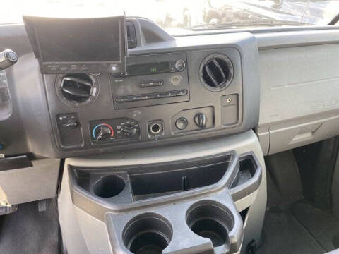 2013 Ford E-Series E-150