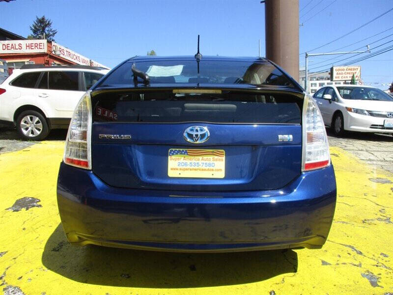 2010 Toyota Prius II