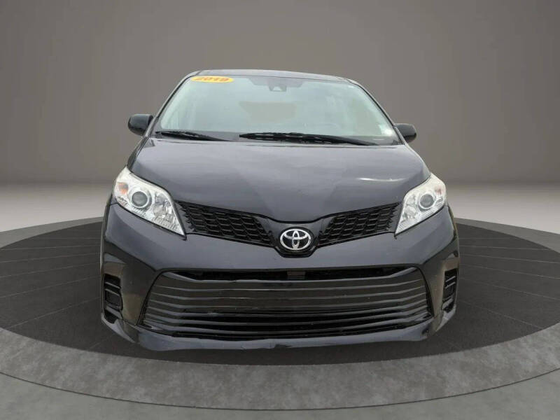 2019 Toyota Sienna L 7-Passenger