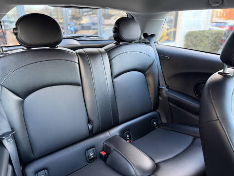 2017 MINI Hardtop 2 Door Cooper