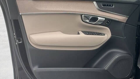 2026 Volvo XC90 B6 Plus 7P