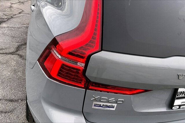 2025 Volvo XC60 B5 Plus Dark Theme