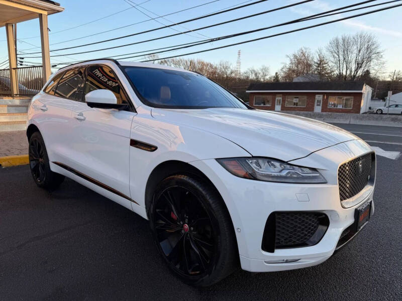 2018 Jaguar F-PACE S