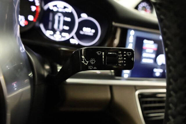 2018 Porsche Panamera 4S